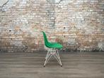 Vitra Eames Plastic Side Chair DSW groen bij TheReSales, Overige kleuren, Ophalen of Verzenden, Zo goed als nieuw, Eén