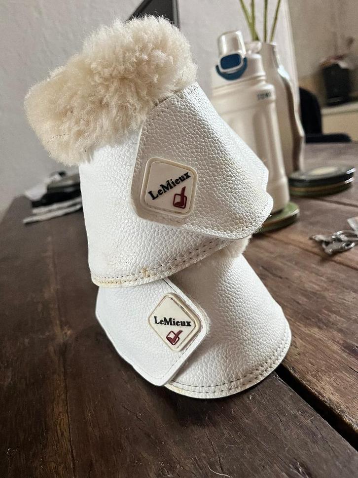 Lemieux springschoenen wit WrapRound, Dieren en Toebehoren, Paarden en Pony's | Beschermers, Gebruikt, Rijden, Springen, Ophalen of Verzenden
