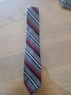 Elegante gestreepte stropdas van Oleg Cassini, Ophalen of Verzenden, Zo goed als nieuw, Met patroon, Grijs