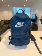 Nike Rugzak, Ophalen of Verzenden, Zo goed als nieuw, 25 tot 40 cm, Overige merken