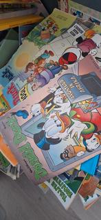 Grote doos Donald Duck bladen, Meerdere stripboeken, Ophalen, Gelezen