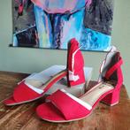 Jana sandaal met hak rood, Kleding | Dames, Schoenen, Ophalen of Verzenden, Nieuw, Rood, Sandalen of Muiltjes