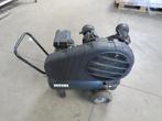 AEROTEC persluchtzuigercompressor oliegesmeerd 230 volt, Doe-het-zelf en Verbouw, Compressors, Gebruikt, Aerotec, 6 tot 10 bar