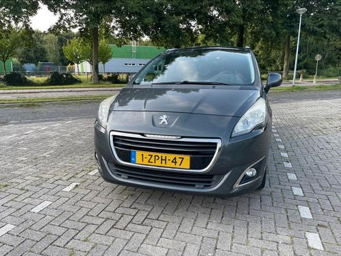Peugeot 5008 1.6 THP 7PL 2015 Grijs, Auto's, Peugeot, Particulier, Benzine, C, MPV, Handgeschakeld, Origineel Nederlands, Zilver of Grijs