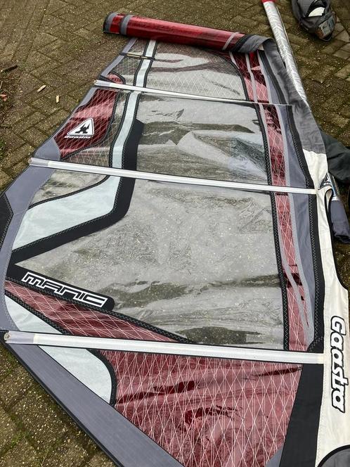 Gaastra Matrix 5.3/,4.7 en Mistral Synchro, Watersport en Boten, Windsurfen, Zo goed als nieuw, Zeil, Minder dan 250 cm, Ophalen of Verzenden