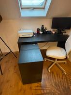 Zwarte moderne bureau en stoel, Ophalen, Zo goed als nieuw