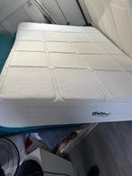 Wellpur matras 140x200cm (afritsbaar), Huis en Inrichting, Wit, Tweepersoons, Zo goed als nieuw, Hout