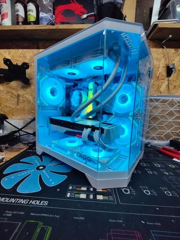 Witte RGB Game pc AMD 3800X NVIDIA RTX 3070 z.g.a.n beschikbaar voor biedingen