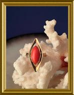 Mooie 14 karaat (585) gouden ring met cabochon koraal, Sieraden, Tassen en Uiterlijk, Antieke sieraden, Ophalen of Verzenden, Goud