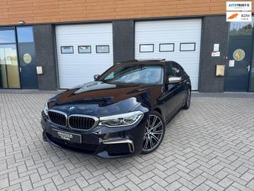BMW 5-serie M550i xDrive High Executive Massage-Head Up beschikbaar voor biedingen