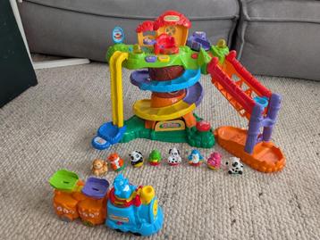 VTech ZoomiZooz Boomhuis + Reis & Leer locomotief beschikbaar voor biedingen