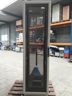 Patch kast, Ophalen, Kast
