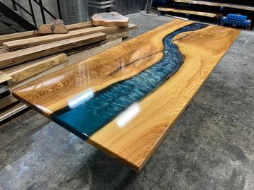 Showroomuitverkoop! Epoxy boomstam riviertafel beschikbaar voor biedingen