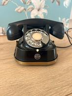 Antieke telefoon RT 56 A, Ophalen