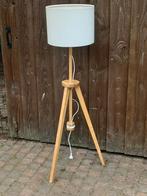 Ikea lauters staande lamp, essen wit Z.g.a.n vloerlamp, Huis en Inrichting, Lampen | Vloerlampen, Ophalen, Zo goed als nieuw, 150 tot 200 cm