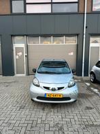 Toyota 2006 Grijs, Auto's, 4 stoelen, 68 pk, Bedrijf, 830 kg