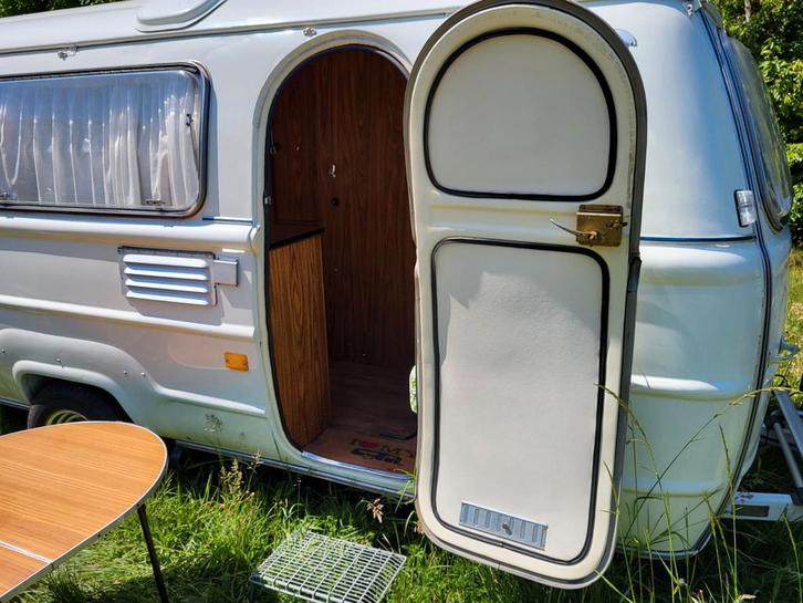 Bourgeois B50 Pullman 1970, Caravans en Kamperen, Caravans, Particulier, Rondzit, Fietsenrek, Ophalen