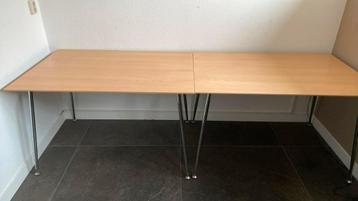 <2 x handige eet-puzzel -knutseltafel > beschikbaar voor biedingen