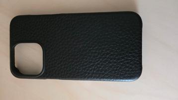 Vaja Leren Hoes voor iPhone 15 Pro Max, als nieuw  maand oud beschikbaar voor biedingen