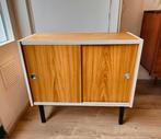 Vintage Kast Kastje Dressoir Schuifdeuren Sideboard, Antiek en Kunst, Antiek | Meubels | Kasten, Ophalen