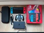 NINTENDO Switch OLED - Rood/Blauw, Spelcomputers en Games, Met games, Zo goed als nieuw, Met 1 controller, Switch OLED