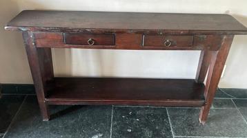 Mooie stevige sidetable van teakhout beschikbaar voor biedingen