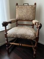 Antieke Kasteelstoel met Leeuwenkoppen, Ophalen