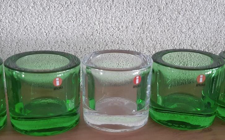 2x Iittala KIVI Marimekko Waxinelichthouder Groen en Blank, Huis en Inrichting, Woonaccessoires | Kandelaars en Kaarsen, Zo goed als nieuw