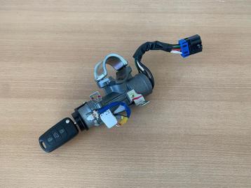 contactslot kia cee'd 2006 tot 2012 ( hatchback + sportywago beschikbaar voor biedingen