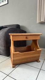 Houten Krantenbak - gratis, Huis en Inrichting, Woonaccessoires | Krantenbakken en Lectuurbakken, Ophalen, Gebruikt