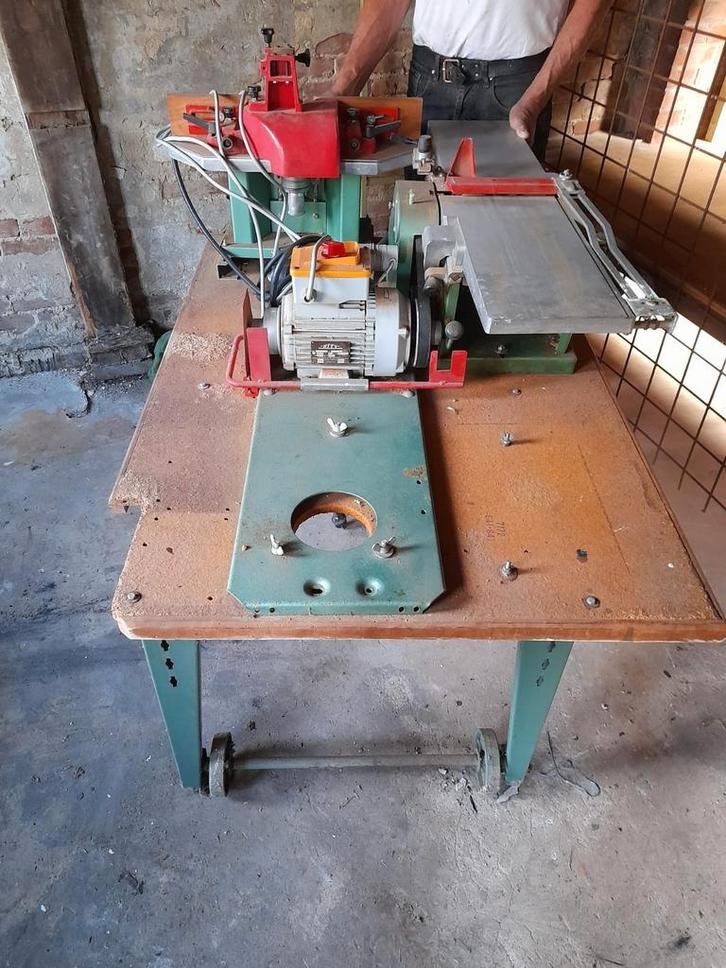 Vlak- en vandikte bank en freesmachine 220 volt Kity, Doe-het-zelf en Verbouw, Gereedschap | Overige machines, Gebruikt, Ophalen