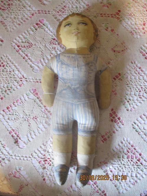 oude doll &toys stoffen en pop, Antiek en Kunst, Antiek | Speelgoed, Ophalen of Verzenden