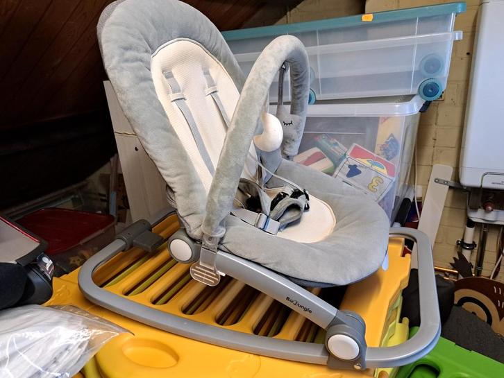 Handige wipstoel voor baby/kind tot 18kilo!, Kinderen en Baby's, Wipstoeltjes, Zo goed als nieuw, Wipstoel, Overige merken, Met gordel(s) of riempje(s)