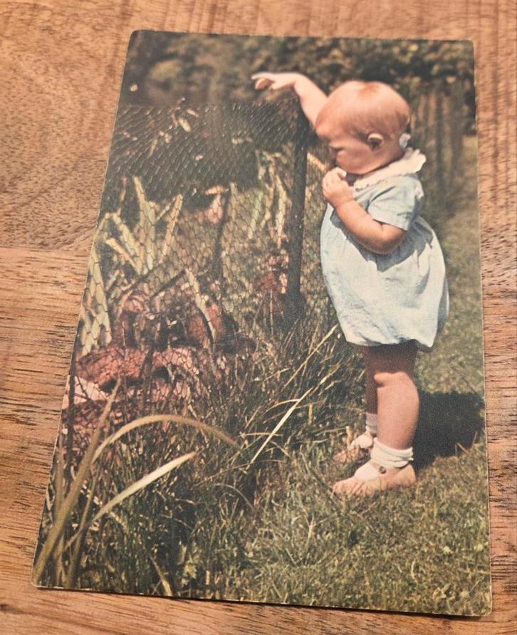 Prinses Beatrix - Augustus 1939, Verzamelen, Ansichtkaarten | Themakaarten, Ongelopen, 1920 tot 1940, Overige thema's, Verzenden