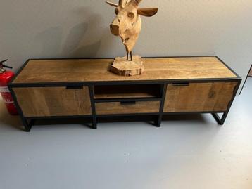 tv-meubel massief mango/metaal 180 cm breed laagste prijs   beschikbaar voor biedingen