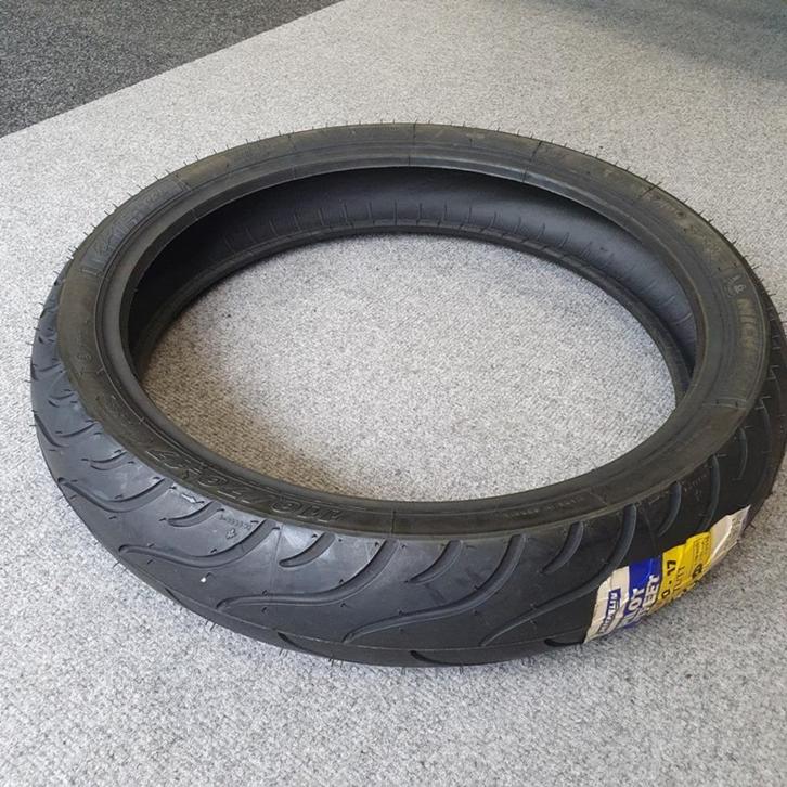 NIEUW Michelin Pilot Street 110/70x17 voorband 17 inch band, Motoren, Onderdelen | Merk-onafhankelijk, Nieuw, Ophalen of Verzenden