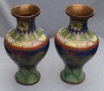 Twee Chinese Cloisonne vazen Tongzhi ( 1862-1874), Antiek en Kunst, Ophalen