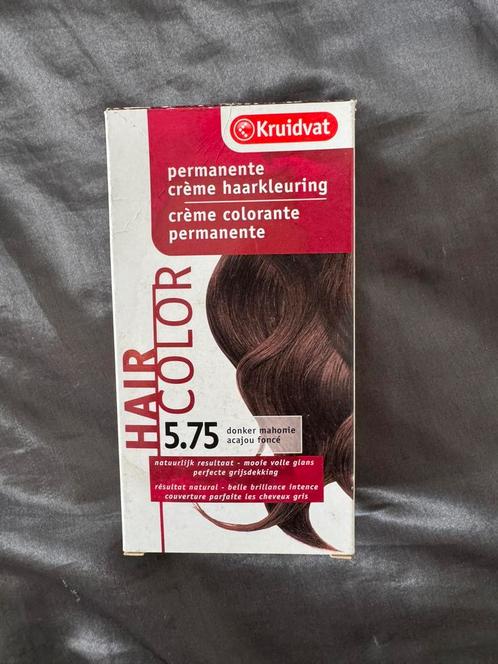 Kruidvat Haarverf - 5.75 Donker Mahonie, Sieraden, Tassen en Uiterlijk, Uiterlijk | Haarverzorging, Overige typen, Ophalen of Verzenden