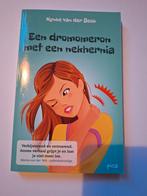 Een Dromomeron met een Nekhernia - Nynke van der Beek, Ophalen of Verzenden, Gelezen, Nynke van der Beek, Fictie algemeen