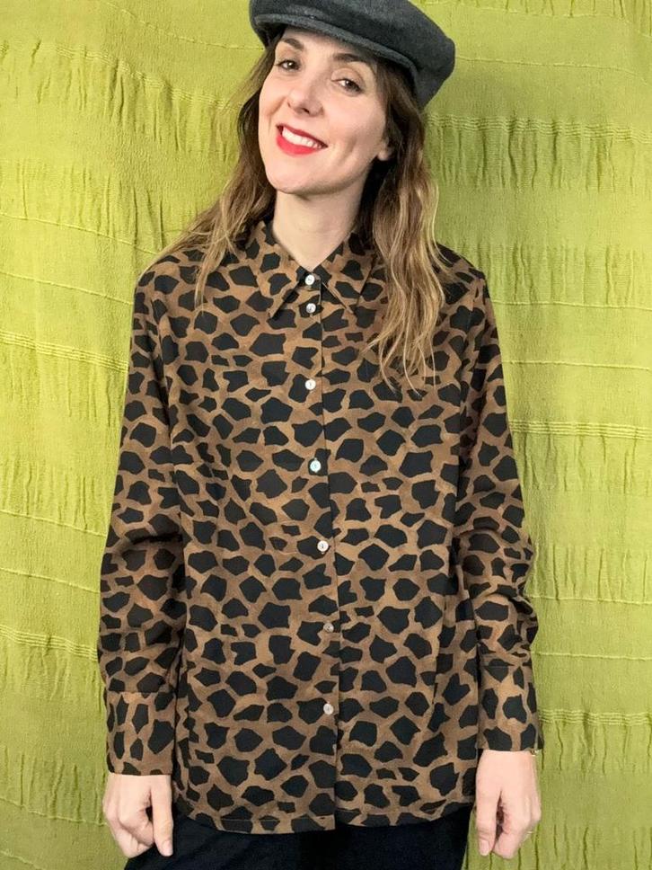 Vintage blouse, maat 44 / XXL - bruin & zwart - panter - 90s, Kleding | Dames, Blouses en Tunieken, Gedragen, Maat 42/44 (L), Bruin