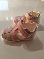 Geox kinderschoen, Kinderen en Baby's, Babykleding | Schoentjes en Sokjes, Ophalen of Verzenden, Gebruikt, Jongetje of Meisje