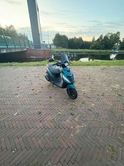 Piaggio zip 4t i-get 50cc polini ecu, Fietsen en Brommers, Scooters | Piaggio, Zo goed als nieuw, Zip, Maximaal 45 km/u, Benzine