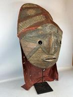 240115 Zeldzaam Afrikaans Mungenda helmdans Chokwe masker ui, Ophalen of Verzenden