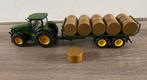 Siku 1:32 John Deere met aanhanger Hooibalen, Ophalen, Zo goed als nieuw, Tractor of Landbouw, SIKU