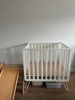 Gratis box baby wit, Ophalen