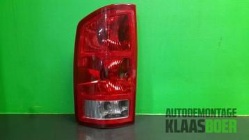 Achterlicht links van een Dodge RAM beschikbaar voor biedingen