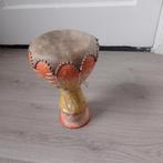 Aardwerk dejembe met goede klenk hoogte 26 cm Doorsnee 15 cm, Ophalen of Verzenden, Trommel