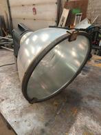 Fabriek verlichtings lampen, 4 stuks. Werkend, Ophalen of Verzenden, Zo goed als nieuw, 200 tot 500 watt, Lamp met armatuur