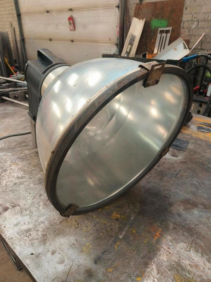 Fabriek verlichtings lampen, 4 stuks. Werkend, Doe-het-zelf en Verbouw, Bouwverlichting, Zo goed als nieuw, Lamp met armatuur