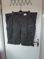 164 Grijze korte broek met werkje van C&A maat 68, Ophalen of Verzenden, Zo goed als nieuw, Overige maten, Grijs
